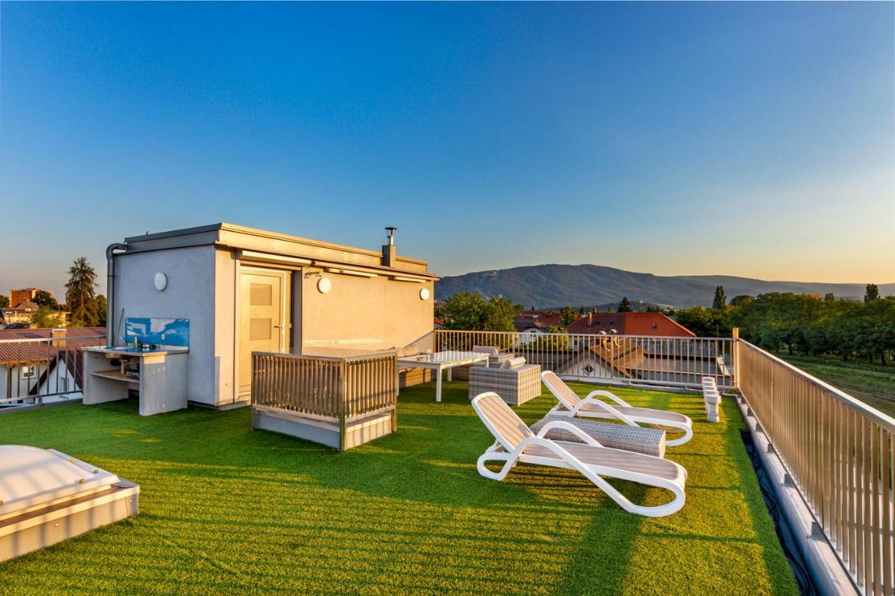 Contemporary Apartment With Rooftop Terrace In Марібор Екстер'єр фото