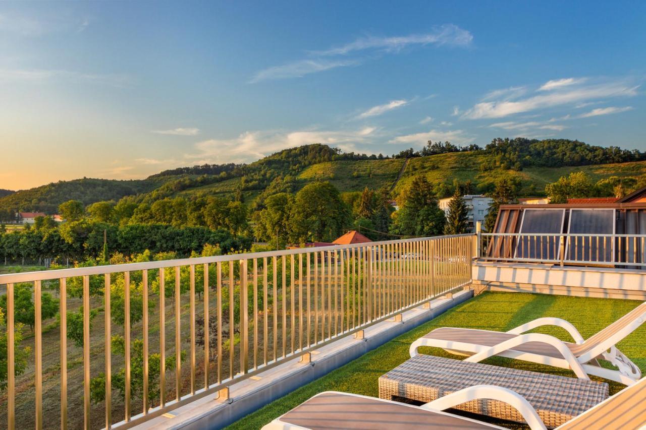 Contemporary Apartment With Rooftop Terrace In Марібор Екстер'єр фото